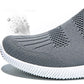 Ladies Sports Wind Flying Knit Slip-on Shoes Summer Comfortable and Breathable Sneakers