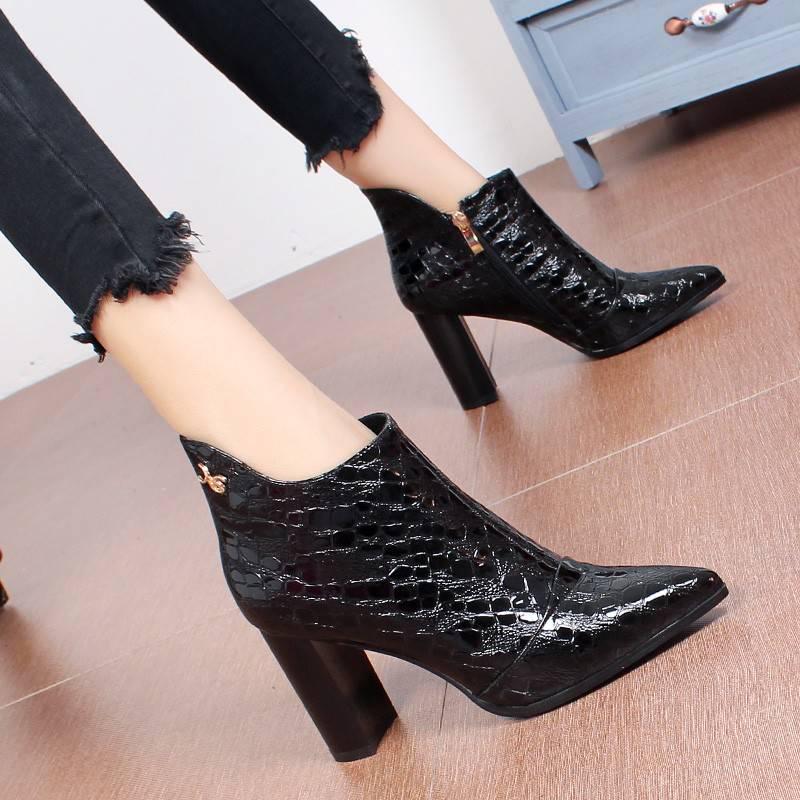 European contracted Boots Woman British Style Boots Martin Boots Autumn Winter High-heeled Shoes