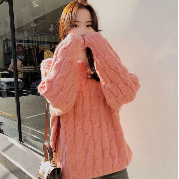 Autumn and Winter Round Neck Twist Pullover Short Loose Student Bottoming Sweater Wild Thick Sweater Women