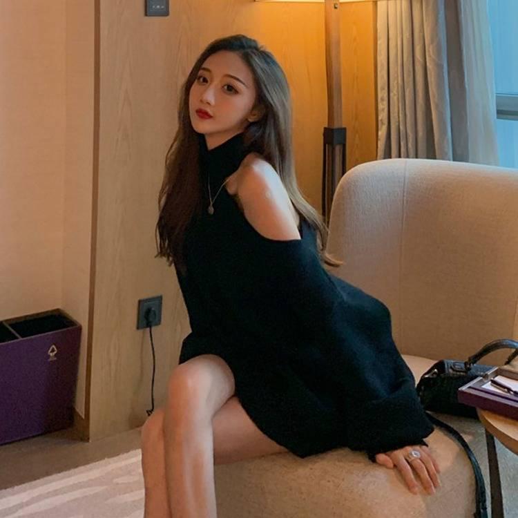 Women Autumn Winter One Shoulder Sweater Loose Pullover Warm Long Sleeve Knitted Streetwear
