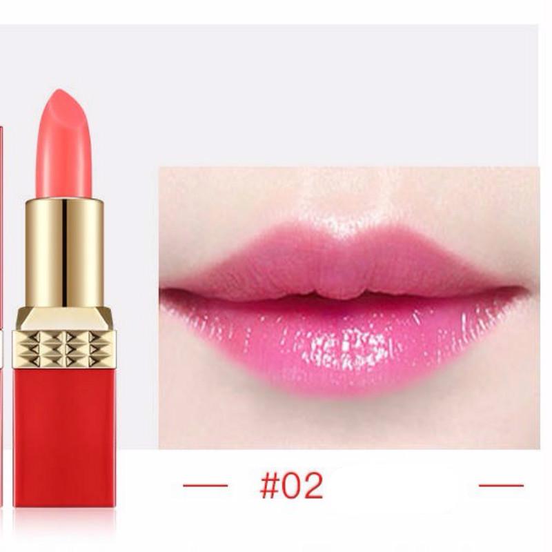 All natural Without any additives Lipstick moisturizing and color-fast carotene compact and portable