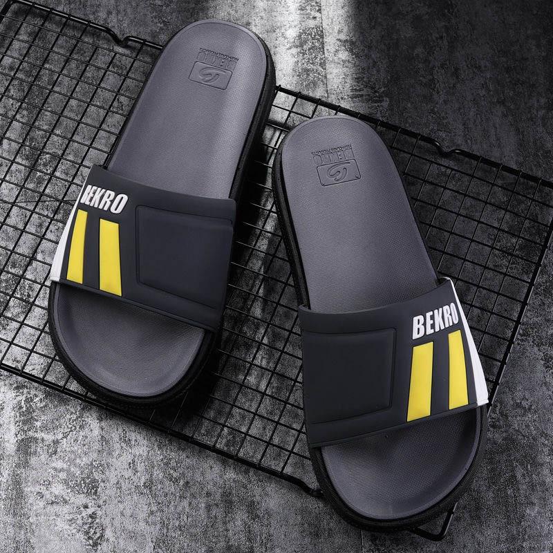 Size38-45 Summer Men Sandals Comfortable Non-slip PU Leather Pattern Stripe Beach Slippers Casual Outdoor Slippers Drag Flip Flops