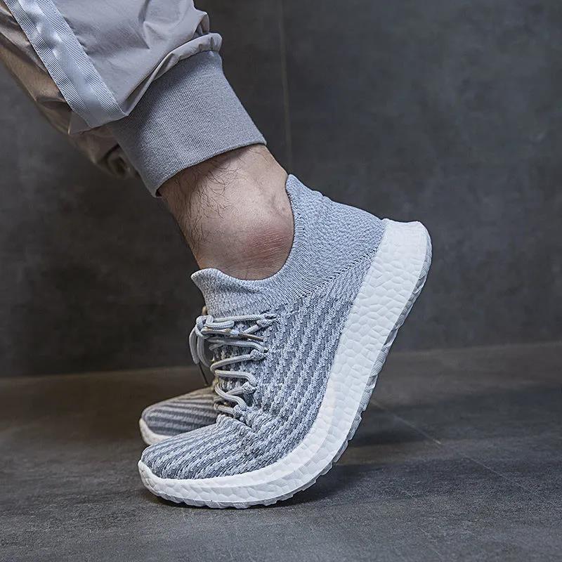 Men's Net Breathable Running Shoes 2021 Summer New Wild Trend Ultra Light Casual Sports Shoes Men