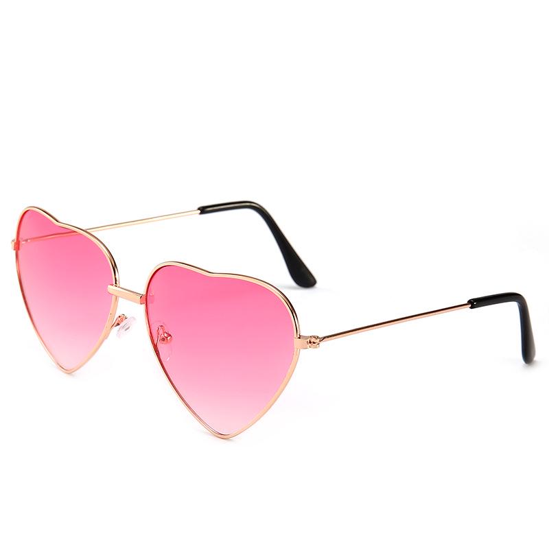 Vintage Heart Shaped Sunglasses Women Brand Designer Red Ladies Metal Gradient Lens Sun Glasses Men