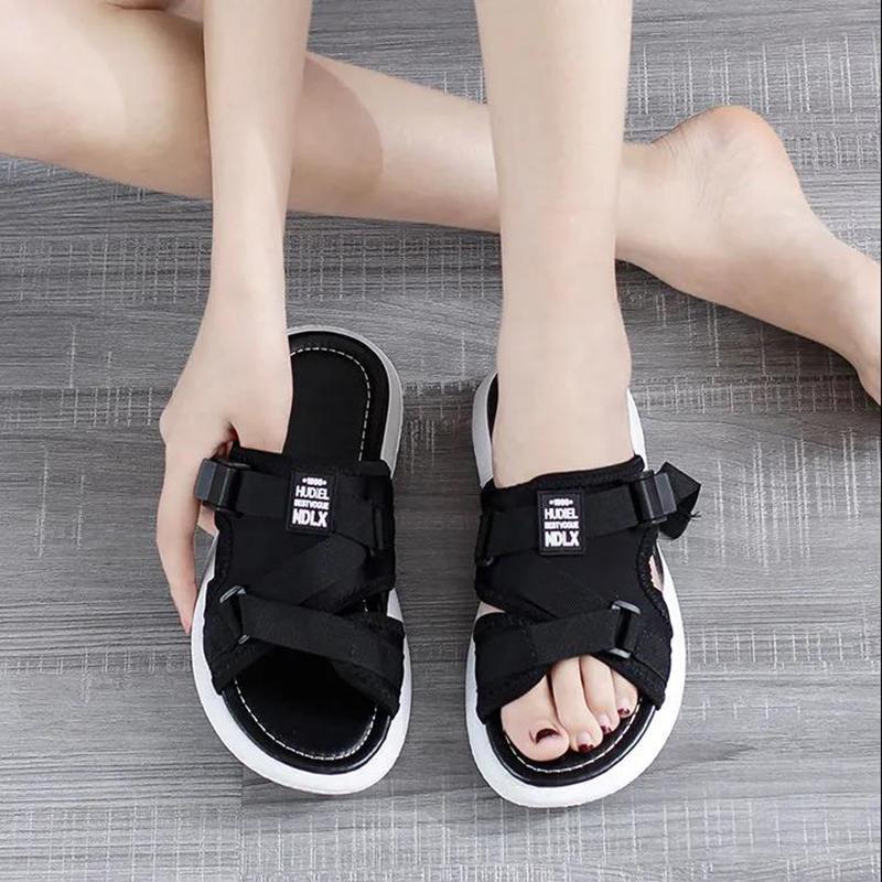 Non-slip Fashion Women's Sandals and Slippers Summer Wear Students Korean Wild Net Red Thick-soled Slippers