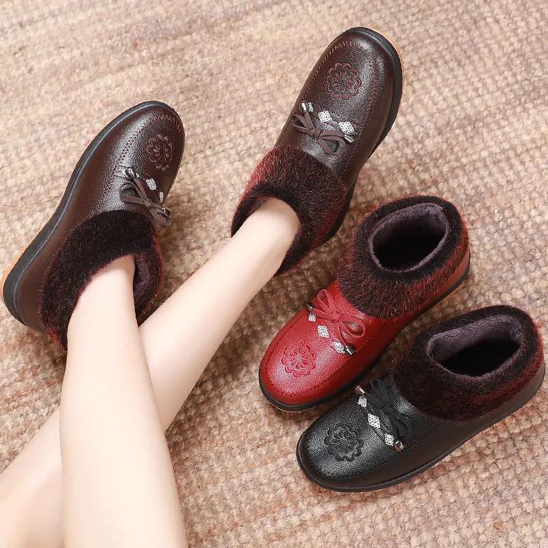 Women's Plush Fleece Warm Leather Cotton Boots Waterproof Non-slip Flat Ankle Boots Winter Shoes