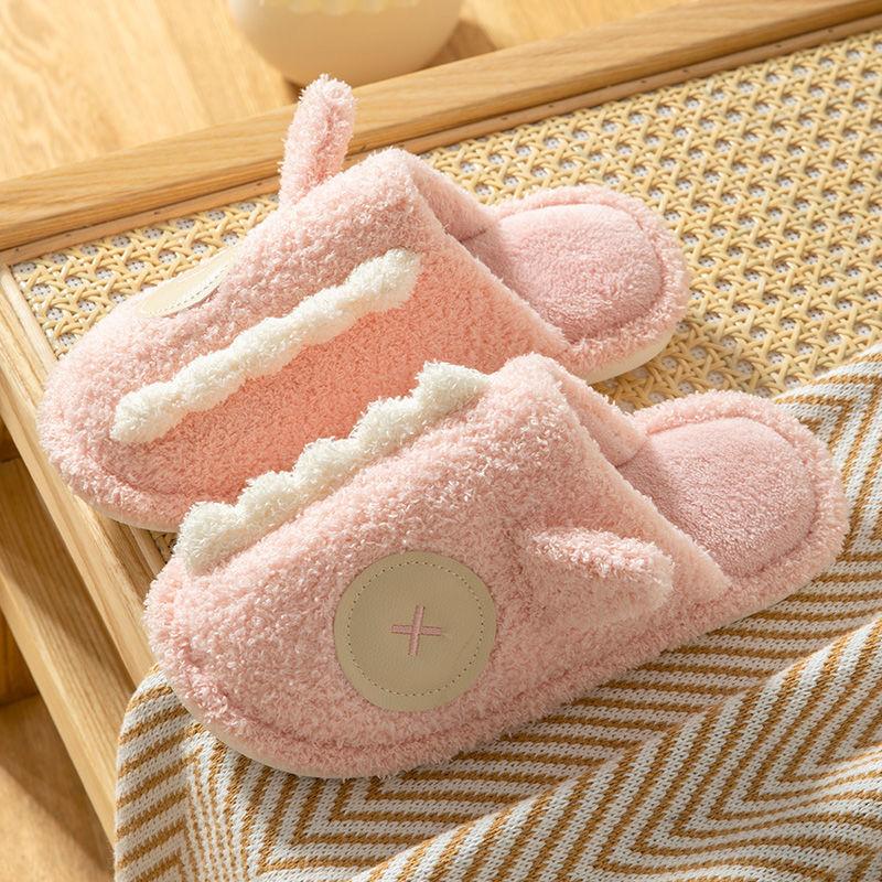 Designed Cotton Slippers Warm In Autumn and Winter Flat Shoes Non-slip Slippers Indoor Leisure and Entertainment