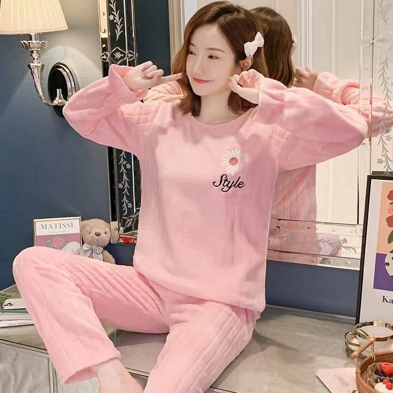 Coral Fleece Pajamas Set Cartoon Round Neck Thickened Flannel Home Wear Long Sleeves Warm Sleeping Suit Two-piece Set