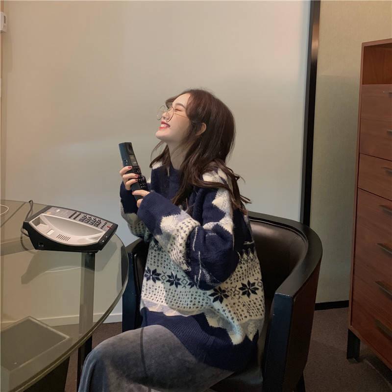 Autumn and Winter Loose Sweater Women's Fashion Wild Diamond-shaped Jacquard Pullover Top