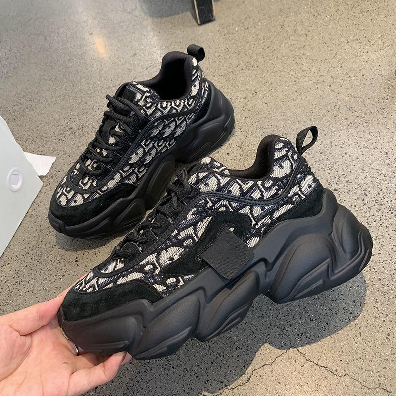 Ladies Thick-soled Height-increasing Shoes Fashion All-match Casual Sports Shoes Spring and Summer Outdoor Running Breathable Clearance Shoes