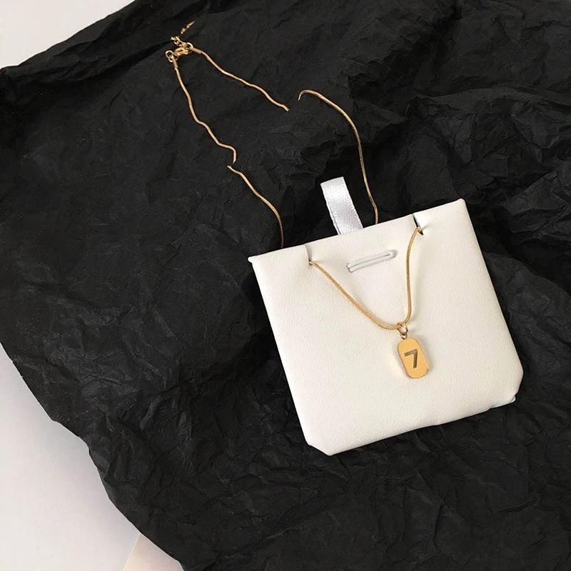 Lucky Number 7 Necklace Titanium Steel Gold Choker Clavicle Chain Pendant Necklaces Personalized Ornaments Chain Necklaces Chokers for Girls
