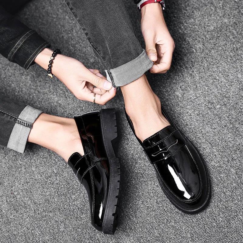 Men's Leather Shoes Casual Paint Leather Bright Leather Fashion Shoes