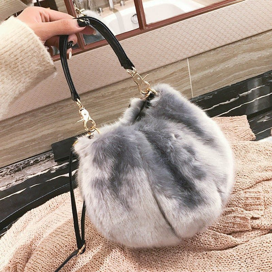 Autumn and Winter Plush Bag Ladies Trendy Plush Small Bag Wild Chain Bag Shoulder Messenger Bag
