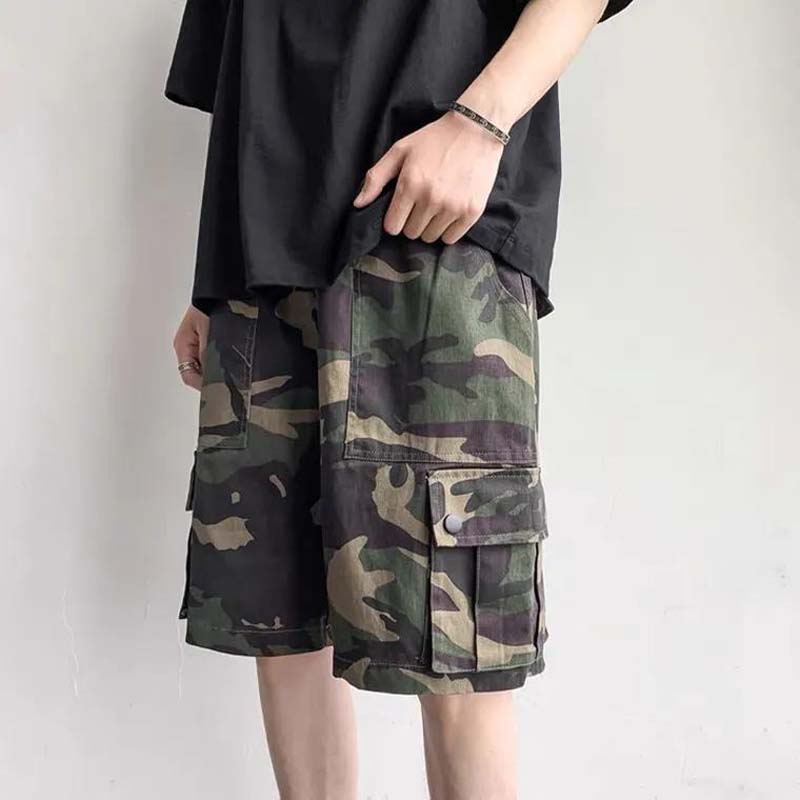 Summer Casual Camouflage Shorts Men's Straight Loose and Versatile Beach Five-point Pants