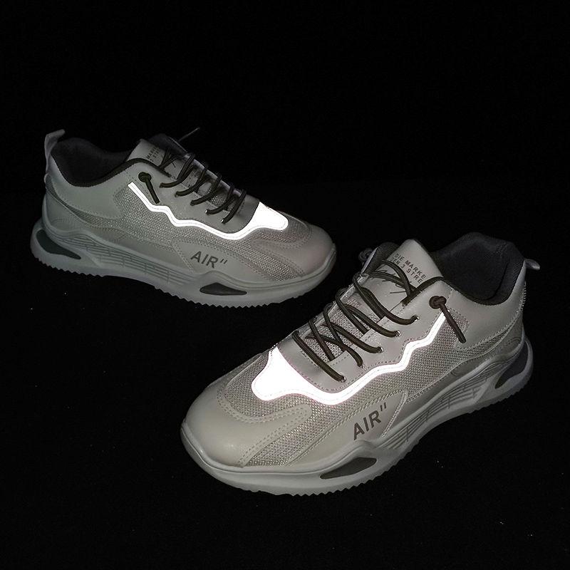 Men Sneakers Lightweight Fashion Casual Shoes Men Slip on Walking Shoes Trainers Mesh Flat Homme Big Size
