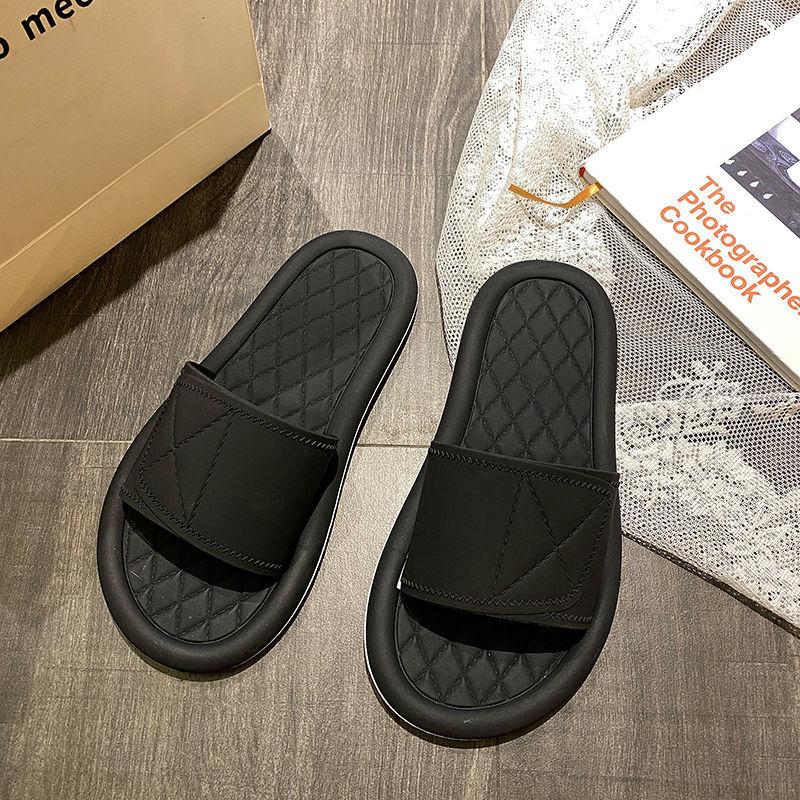 Slippers Women Summer Beach Sandals Household Indoor Silent Non-slip Bathroom Bathing Sandals and Slippers Women