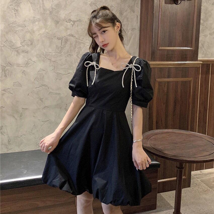 Women's Summer French Elegant Square Neck Waist Show Slim and Fresh Super Fairy Solid Color Dress