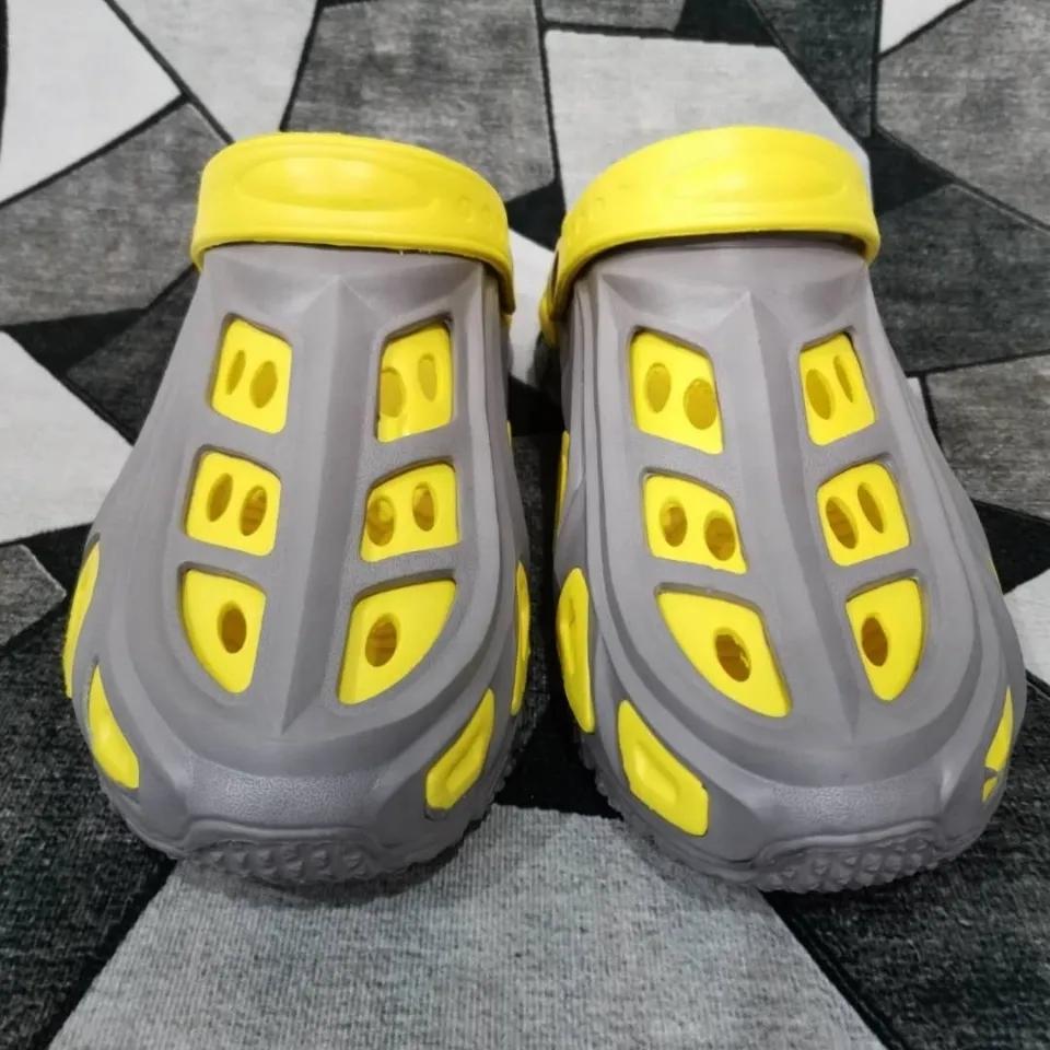 Men's Daily Non-slip Hollow Hole Shoes Outdoor Leisure Beach Sandals Sports Slippers Summer Bathroom Flip Flops