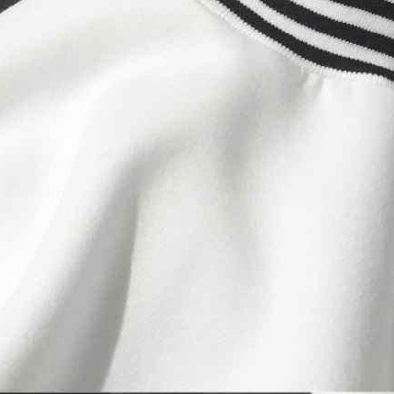 Boys Warm and Comfortable Sweater Loose Round Neck Plus Velvet Thick Winter Without Hood and Velvet