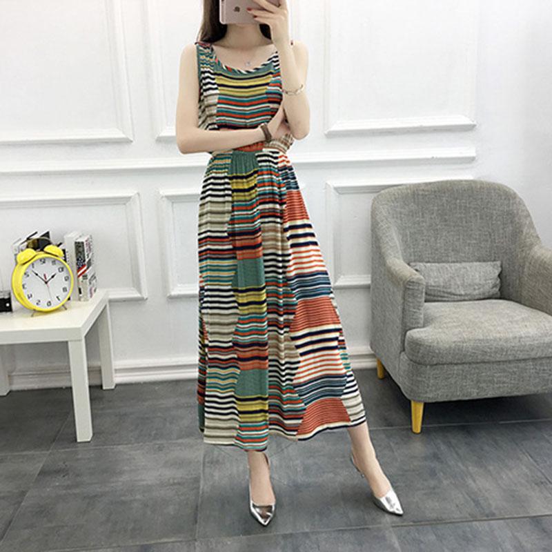 Boho Summer Cotton Floral Dress Female Vacationer Beach Large Size Printed Sleeveless Dress