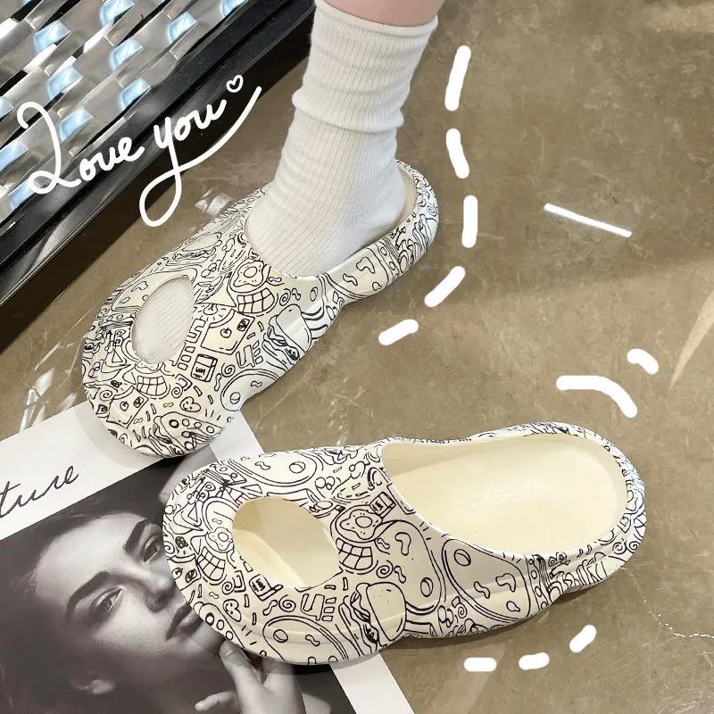 Women's Summer Outer Wear Baotou Version Slippers Flat Bottom Casual Deodorant Non-slip Light Comfortable Sandals and Slippers