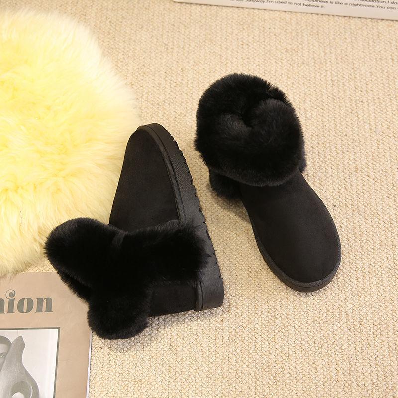 Hairy Ball Snow Boots Women Winter Korean Version of All-match Flat-bottomed Plus Velvet Warm Cotton Shoes Bread Shoes