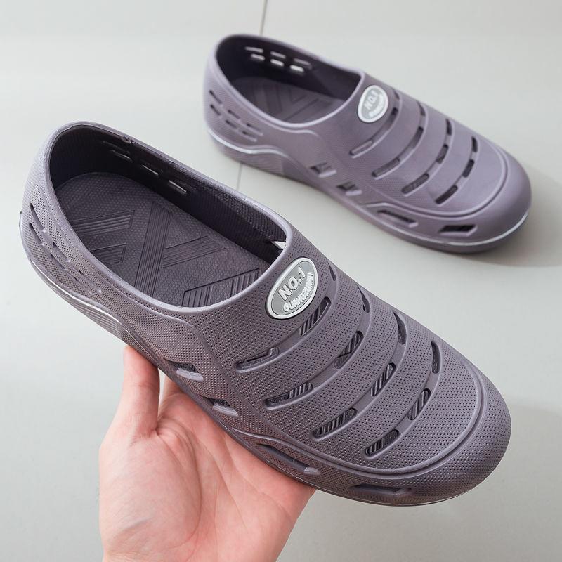 Hole Shoes Men's Summer Non-slip Work Shoes Casual Student Sandals Breathable Baotou Beach Rafting Shoes
