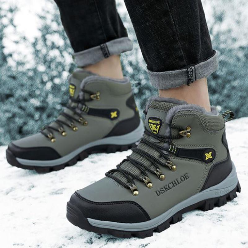Winter Outdoor Large Size Hiking Shoes Plus Velvet Thick Cotton Shoes Waterproof and Warm Travel Shoes Hiking Leisure Sports Shoes