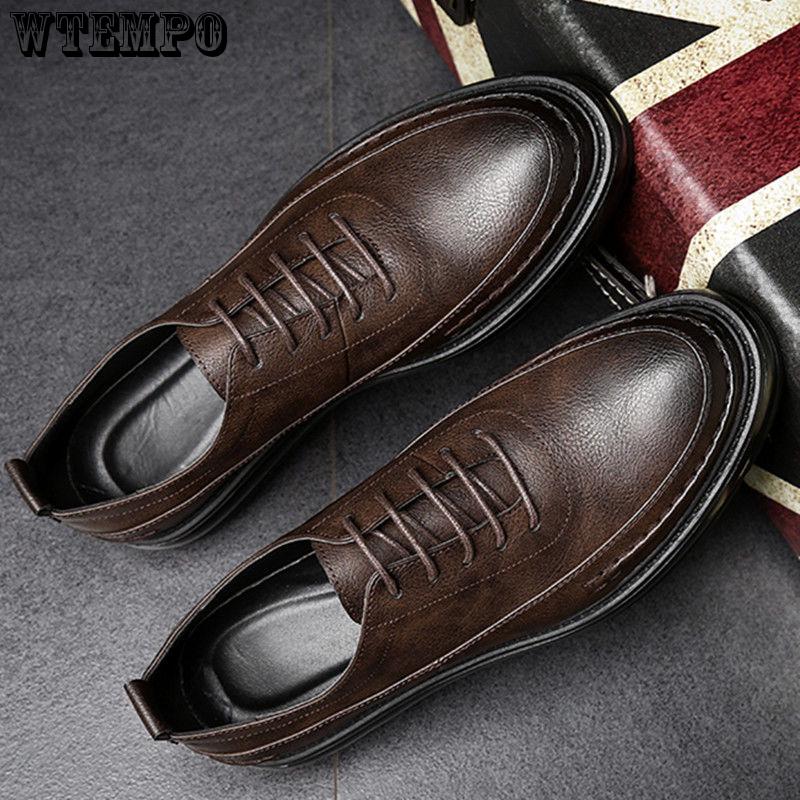 Summer Casual Shoes Men's Retro Carved Shoes In The Formal British Pointed Shoes