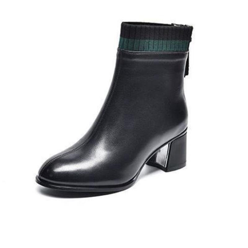Women's Leather Short Boots Winter Warm and Cashmere Martin Boots Round Toe Thick Heel Boots
