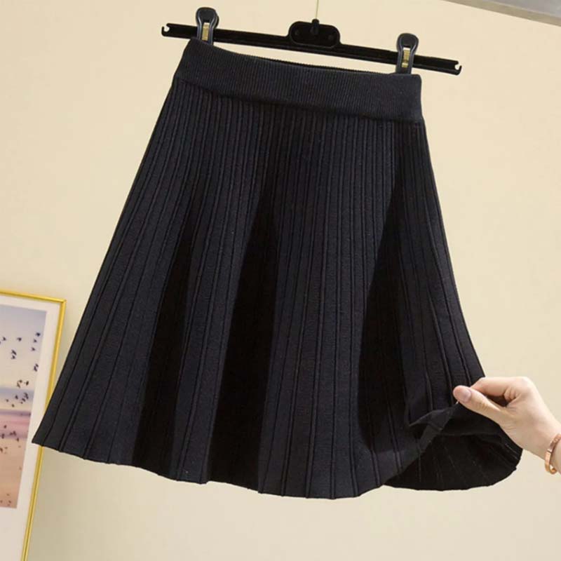 Women's Autumn and Winter Knitted Umbrella Skirt Warm High Waist A-line Skirt Short Large Size Drape Short Skirt