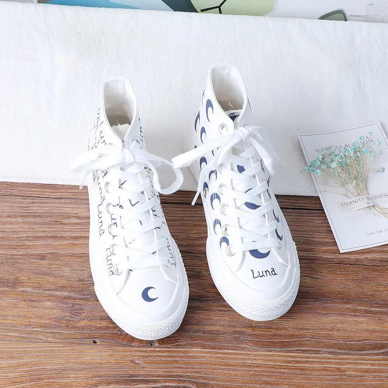 High-top Canvas Shoes Female Korean Version of The Moon Mandarin Duck Casual Flat Bottom Shoes Student White Shoes