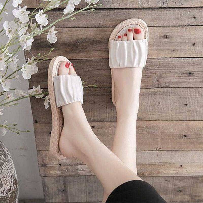 Women's Slippers Summer Flat Bottom Breathable Indoor  Non-slip Outer Wear Slippers