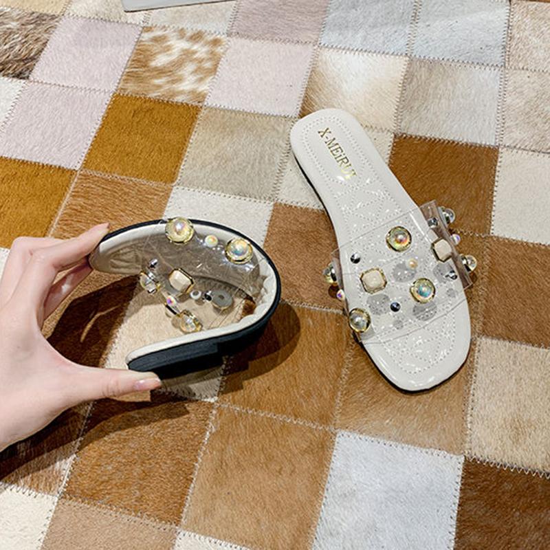 Slippers Women's Summer Wear Fashion Rivet Flat Sandals and Slippers All-match Seaside Beach Shoes Women