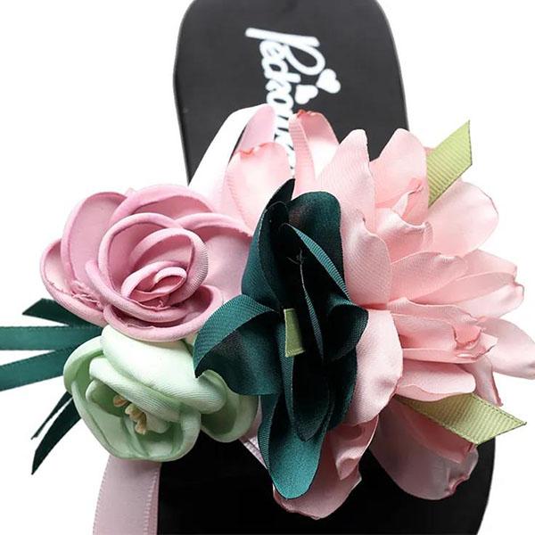 Women's Non-slip Slippers Resort Beach Slippers Large Size All-match Thick Heel Soft Bottom Flowers Casual Slippers