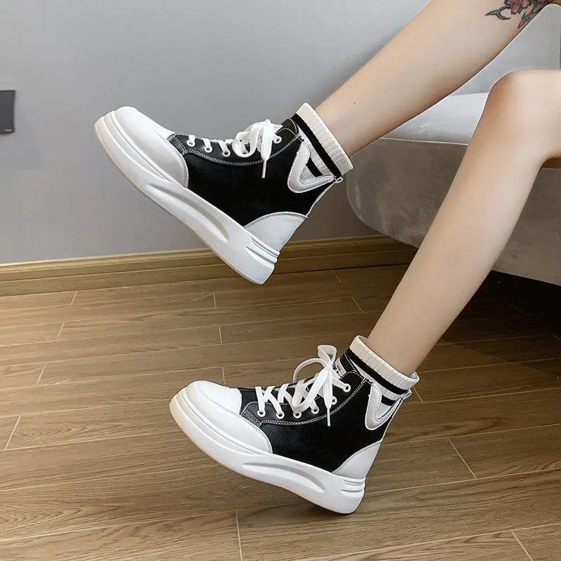 Autumn and Winter All-match Women's High-top Shoes Thick-soled Heightened Casual Shoes Student Martin Boots