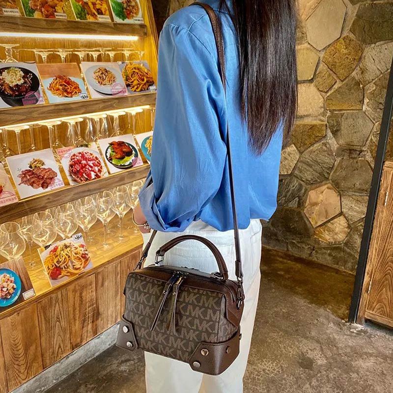 Bags Women's Bags Net Red Messenger Bag Printing Shoulder Fashion Ladies Portable Boston Pillow Bag
