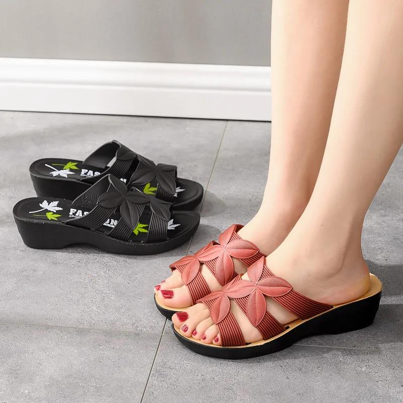 Women's Summer Wedge Heel Waterproof Non-slip Slippers Soft Bottom Wear-resistant Breathable Mother Slippers