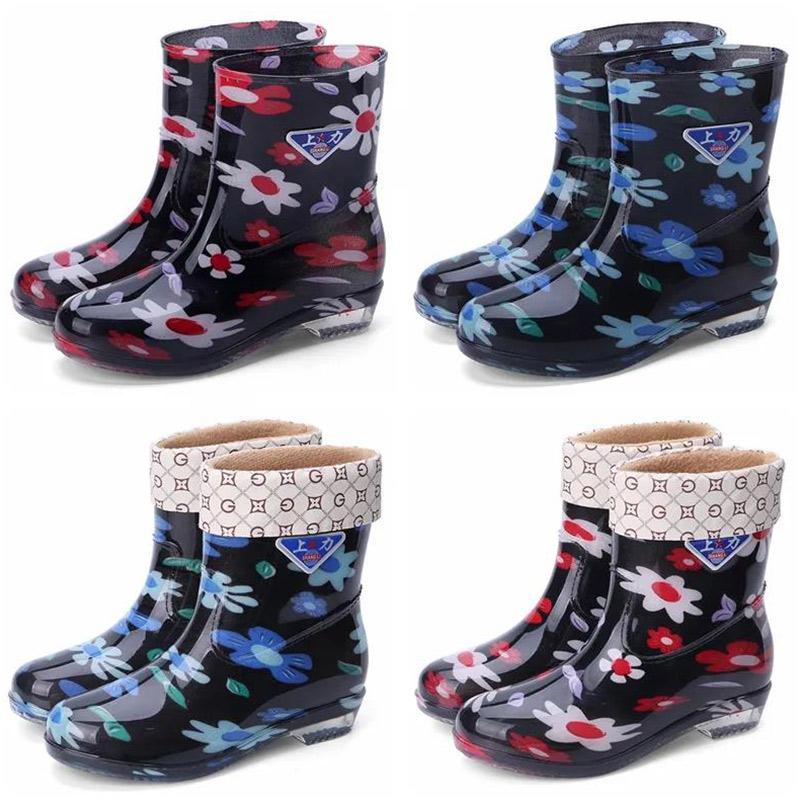Rain Boots Ladies Adult Water Shoes Short Tube In Tube Rain Boots Fashion Waterproof Non-slip Rubber Shoes