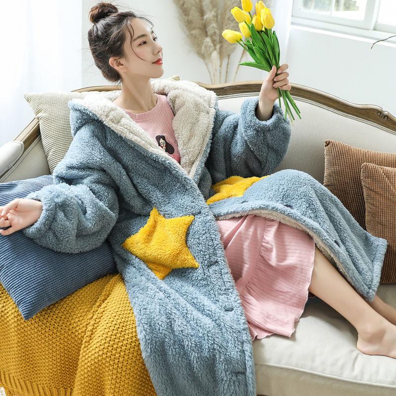 Pajamas Women Autumn and Winter Coral Fleece Stars Long Style Can Be Worn Outside Flannel Plus Size Nightgown Women Winter Night Skirt Home Service