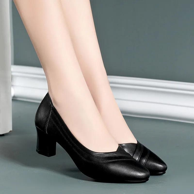 Soft Leather Soft Sole Shoes Mid Heel Low Heel Women's Shoes Spring and Autumn Women's Professional Work Leather Shoes