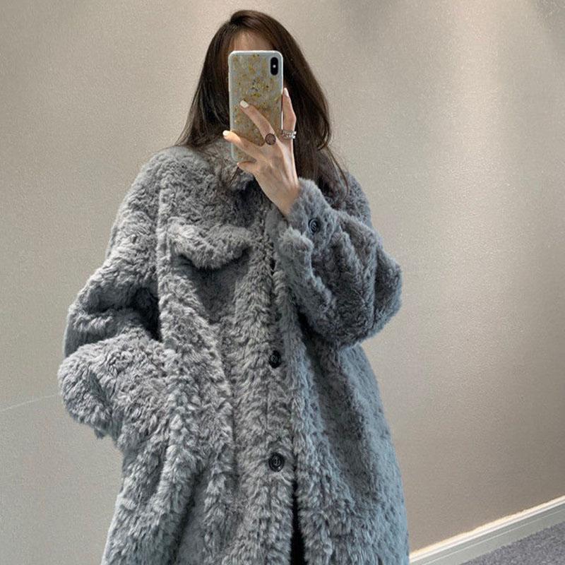 Lamb Plush Mid-length Coat Winter Fashion Retro Silhouette Thick Warm Large Size Coat Suitable for Women