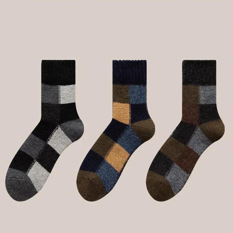 Three Pairs of Winter Men's Wool Socks Plus Velvet Thick Terry Snow Socks Fashion Stitching Multicolor Tube Socks