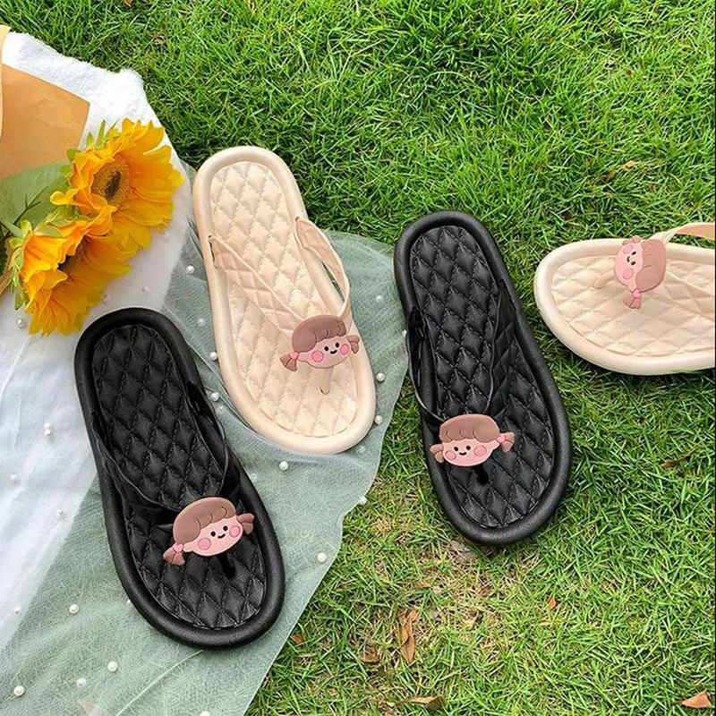 Flip-flops Female Cute Cartoon Girls Wear Non-slip Beach Beach Sandals Summer Sandals Outside Their Hearts
