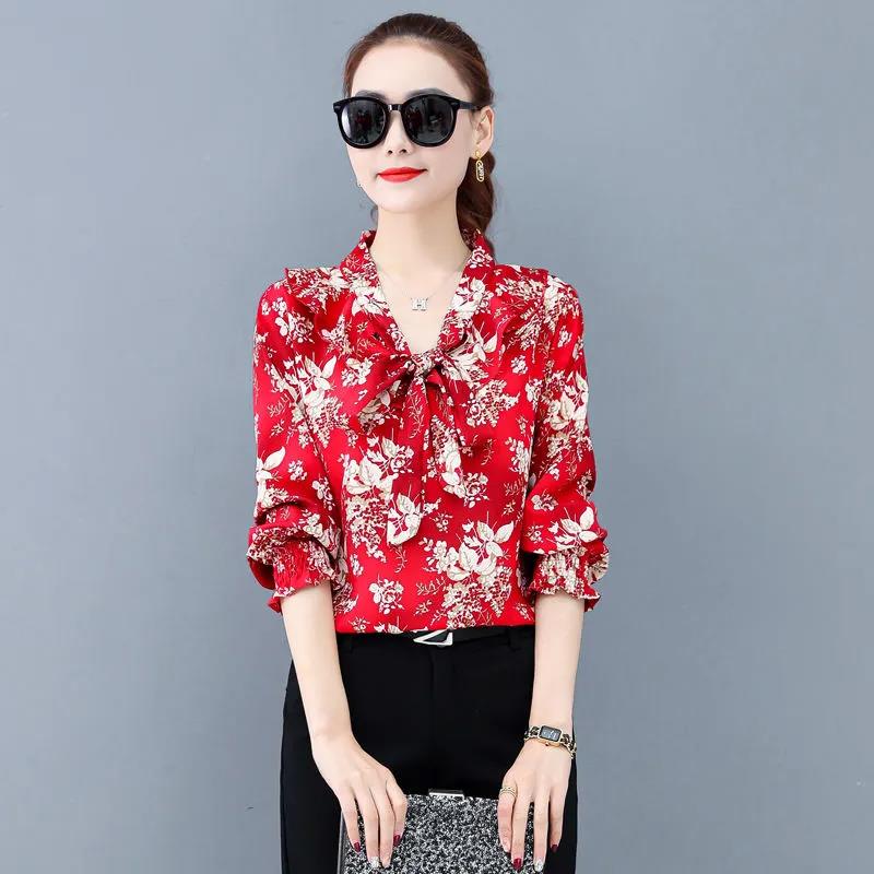 Women's Spring and Autumn Long Sleeve Chiffon Shirt Loose Floral Top