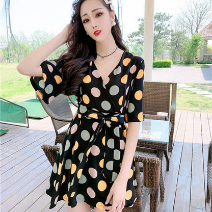 Two-piece Women's Dress Shorts V-neck Short-sleeved Shirt Suit Women's Chiffon Dress A-line Dress with Waist Slimming Chiffon Fabric