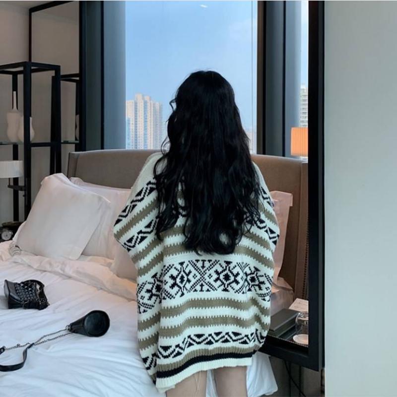 Pofulove autumn and winter loose sweater jacquard long-sleeved thick round neck sweater women