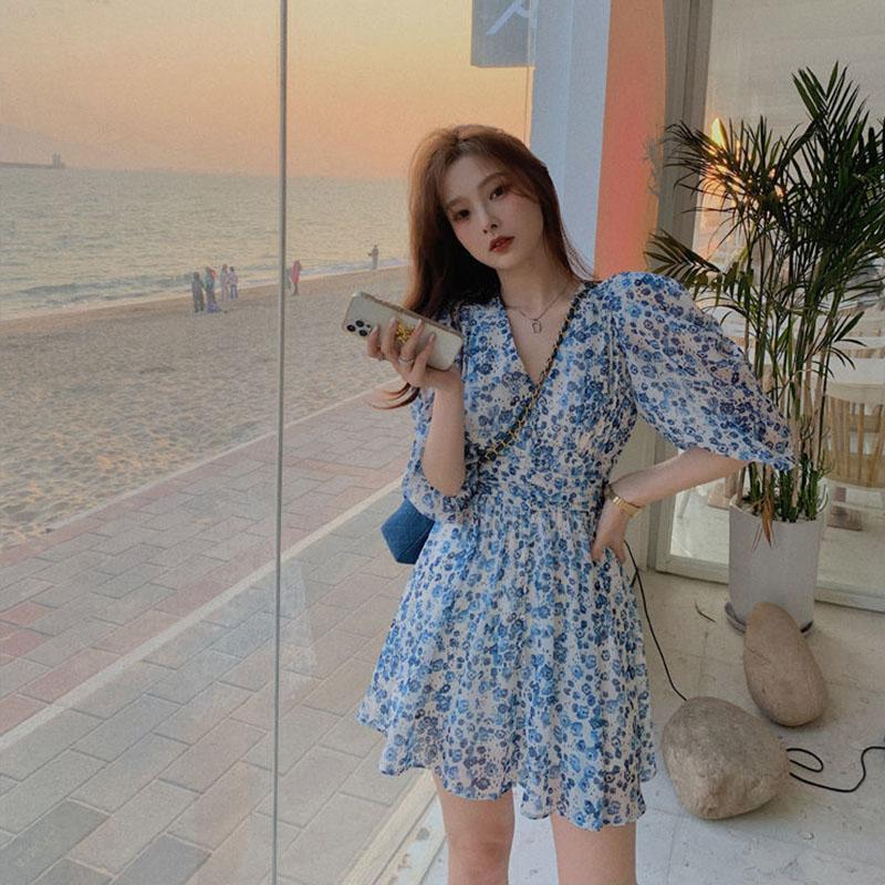 Spring Summer Waist Waist V-neck French Temperament Short Skirt Pleated Floral Chiffon Dress Women