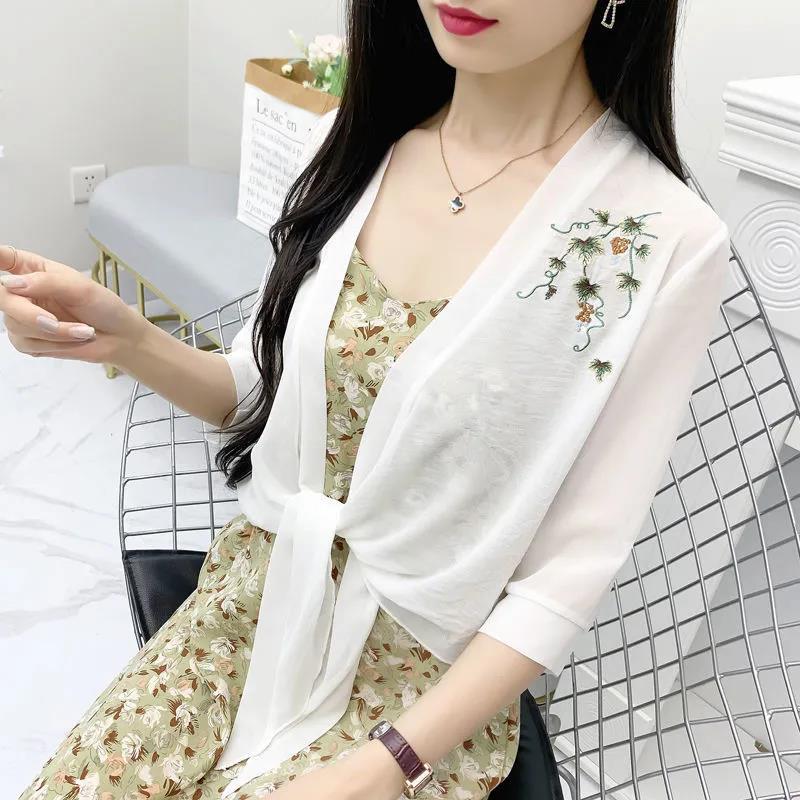 Flower Pattern Embroidery Women's Short Sun Protection Clothing Summer Chiffon Shawl Cardigan Thin