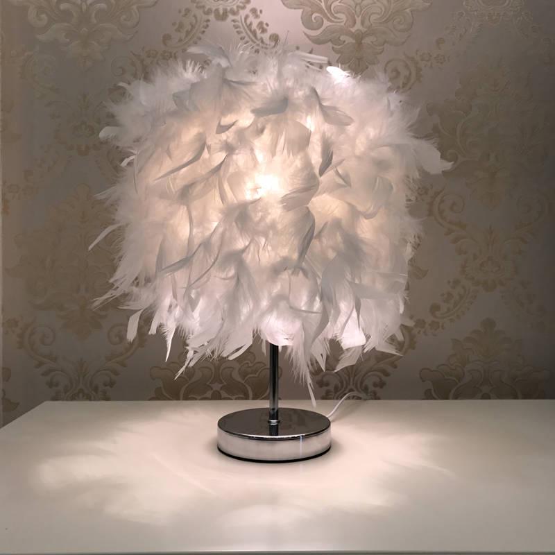 Feather Table Lamp Bedroom Bedside Lamp Simple Romantic European Princess Wedding Room Bedside Lamp
